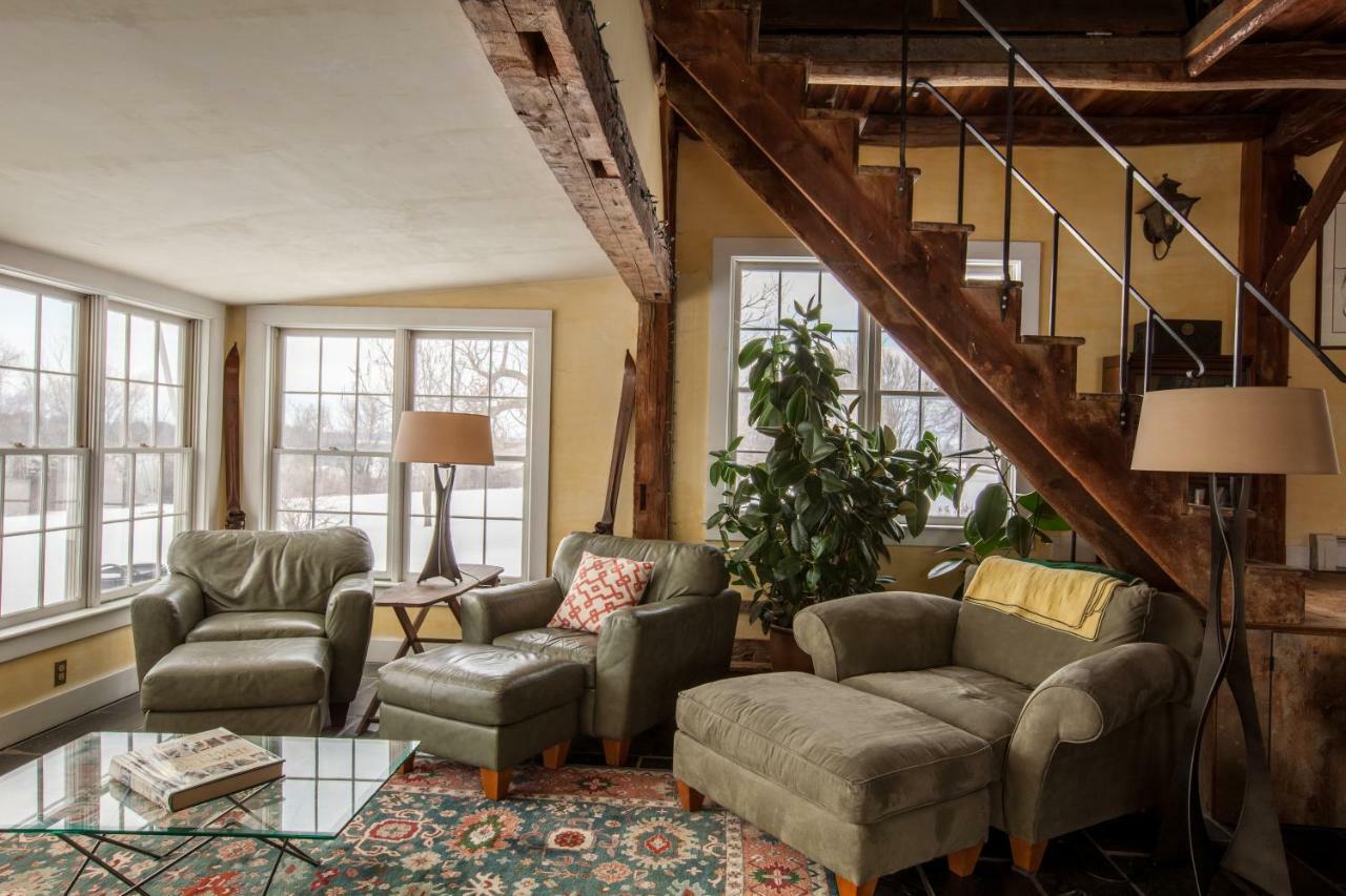 Whitford House And Twin View Barn Bed & Breakfast Addison Bagian luar foto