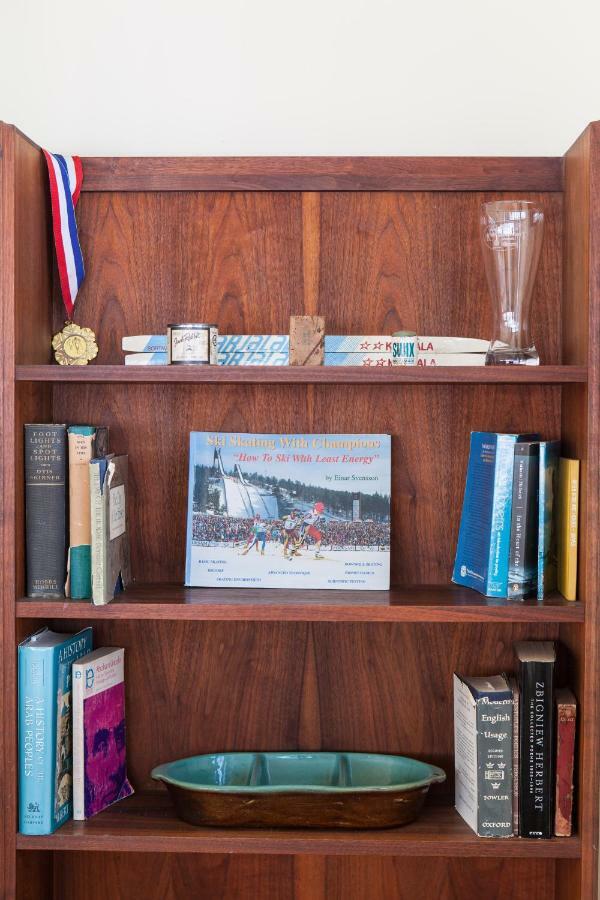 Whitford House And Twin View Barn Bed & Breakfast Addison Bagian luar foto