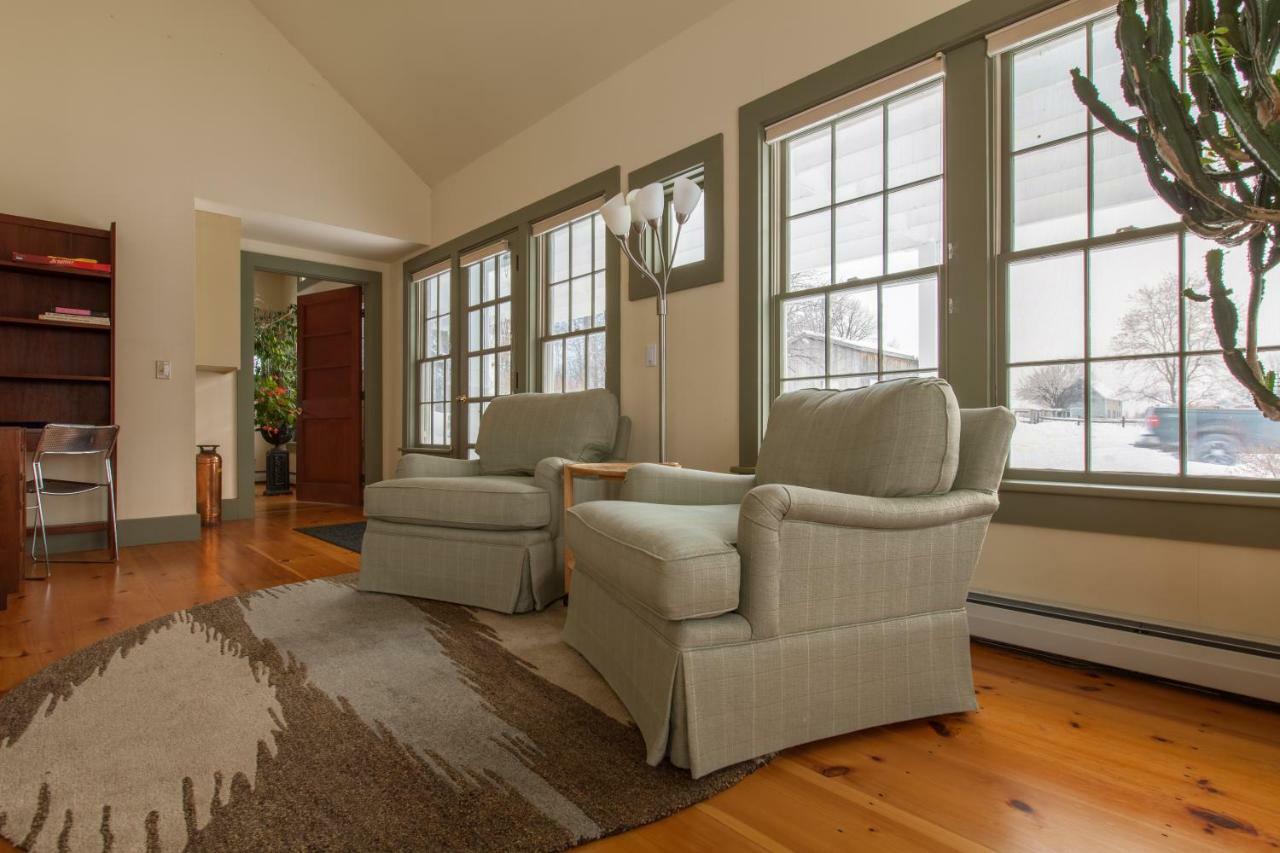 Whitford House And Twin View Barn Bed & Breakfast Addison Bagian luar foto