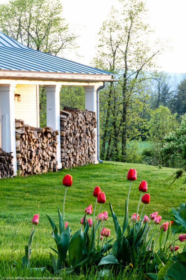 Whitford House And Twin View Barn Bed & Breakfast Addison Bagian luar foto