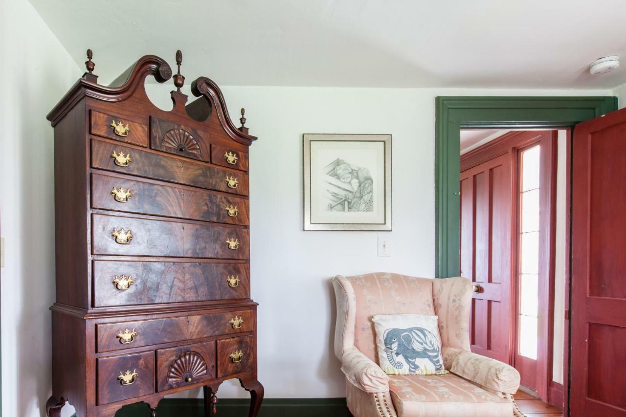 Whitford House And Twin View Barn Bed & Breakfast Addison Bagian luar foto