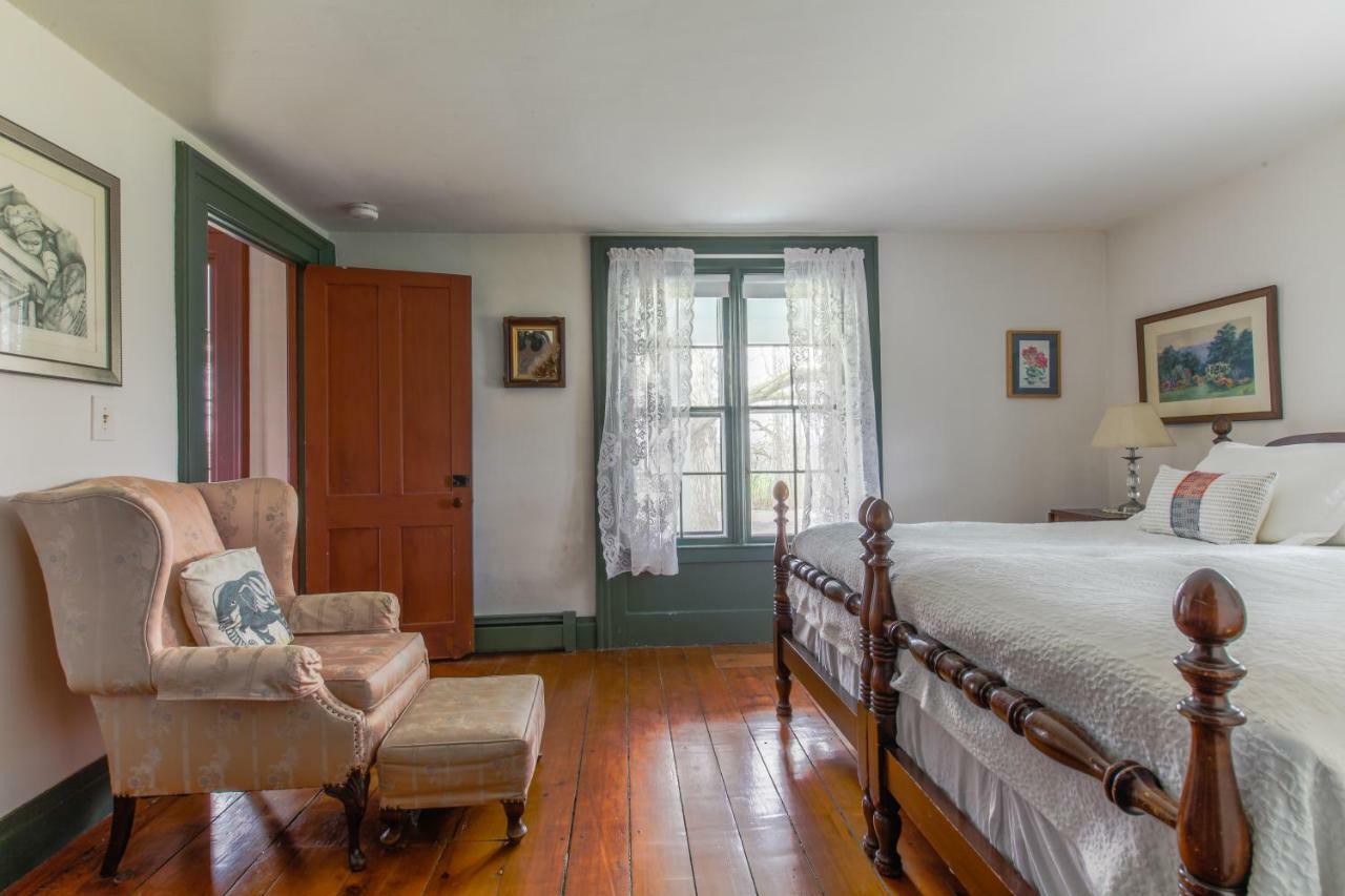 Whitford House And Twin View Barn Bed & Breakfast Addison Bagian luar foto